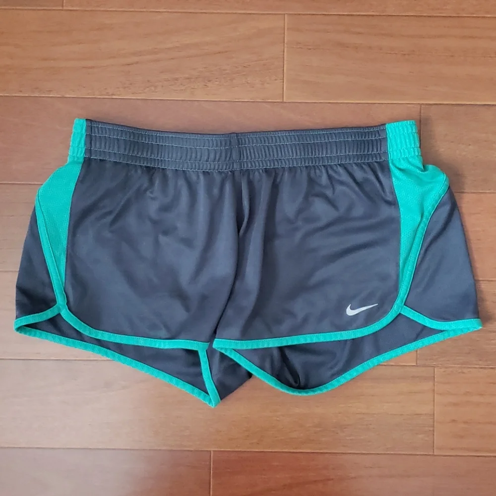 Nike dri-fit running shorts (0726)